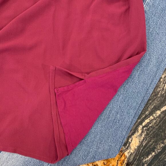 Vince Camuto Plum/Purple Gathered Neck Mixed Media Knit Back Top - SIZE MEDIUM - Picture 7 of 8